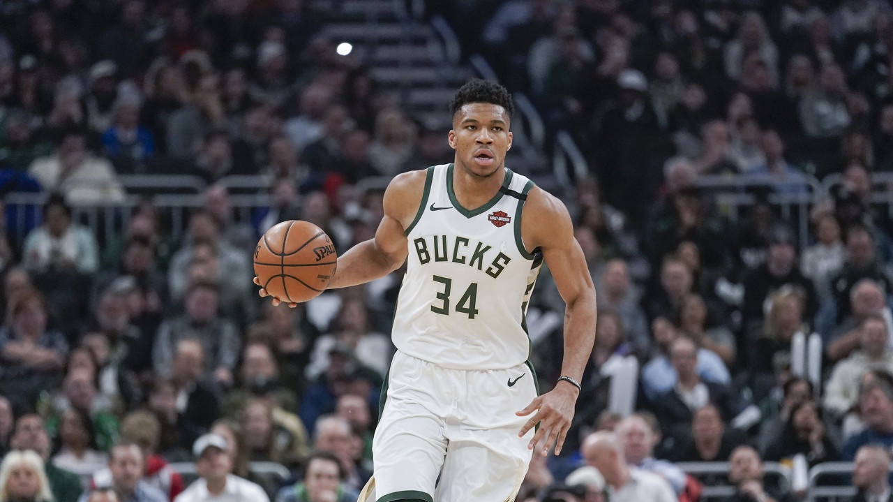 重磅！清晨辽宁本钢调整名单以备葡超摩纳哥绝杀压哨备战CBA季后赛，字母哥怒砍22分的简单介绍天博在线注册